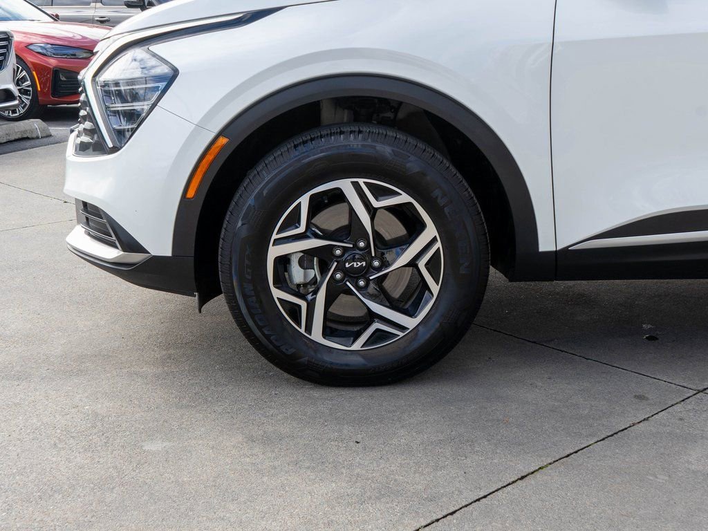 Certified 2025 Kia Sportage LX image 26