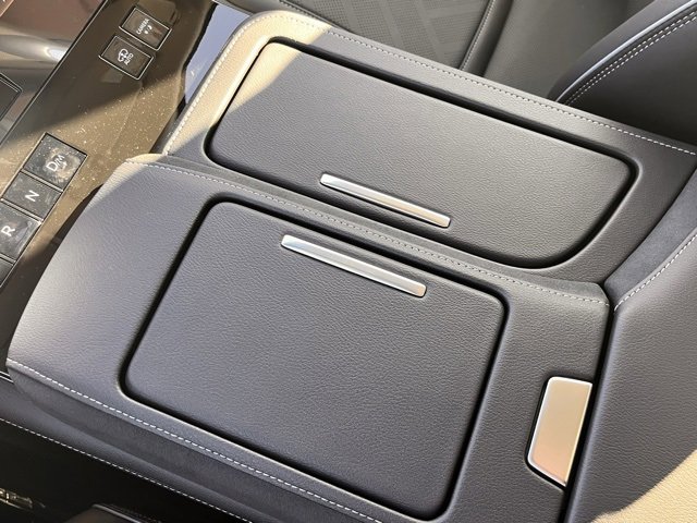 New 2026 INFINITI QX80 Luxe image 19