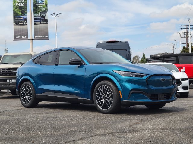 New 2026 Ford Mustang Mach-E Premium w/ Technology Package RWD image 30