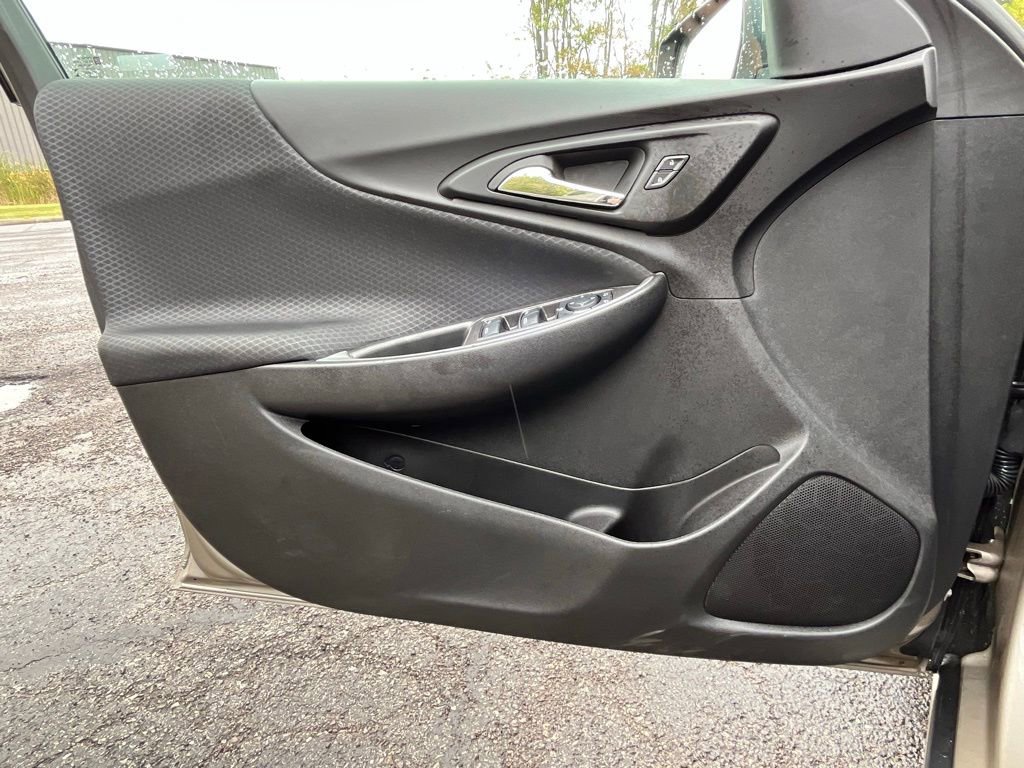 Certified 2025 Chevrolet Malibu RS image 10