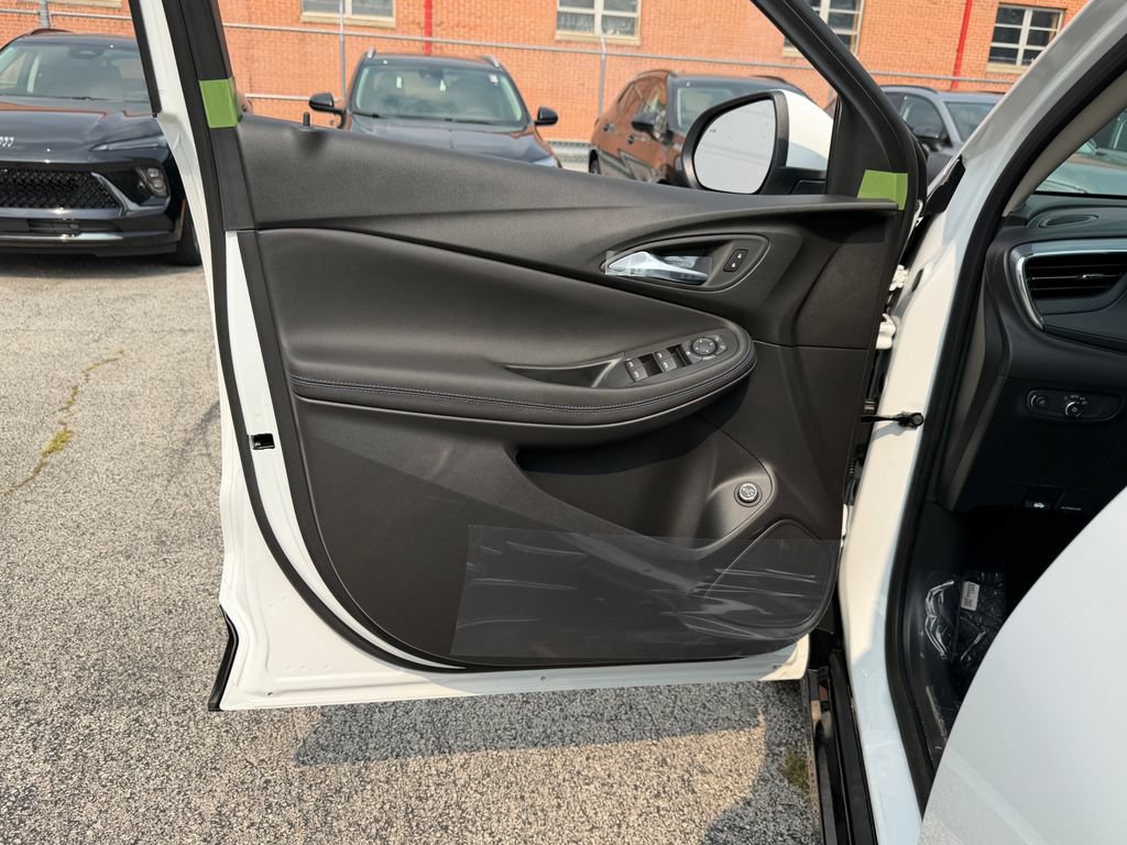 New 2026 Buick Encore GX Sport Touring w/ Comfort Package FWD image 27