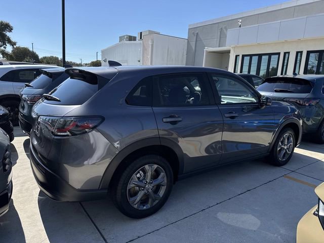 New 2026 Honda HR-V LX image 2