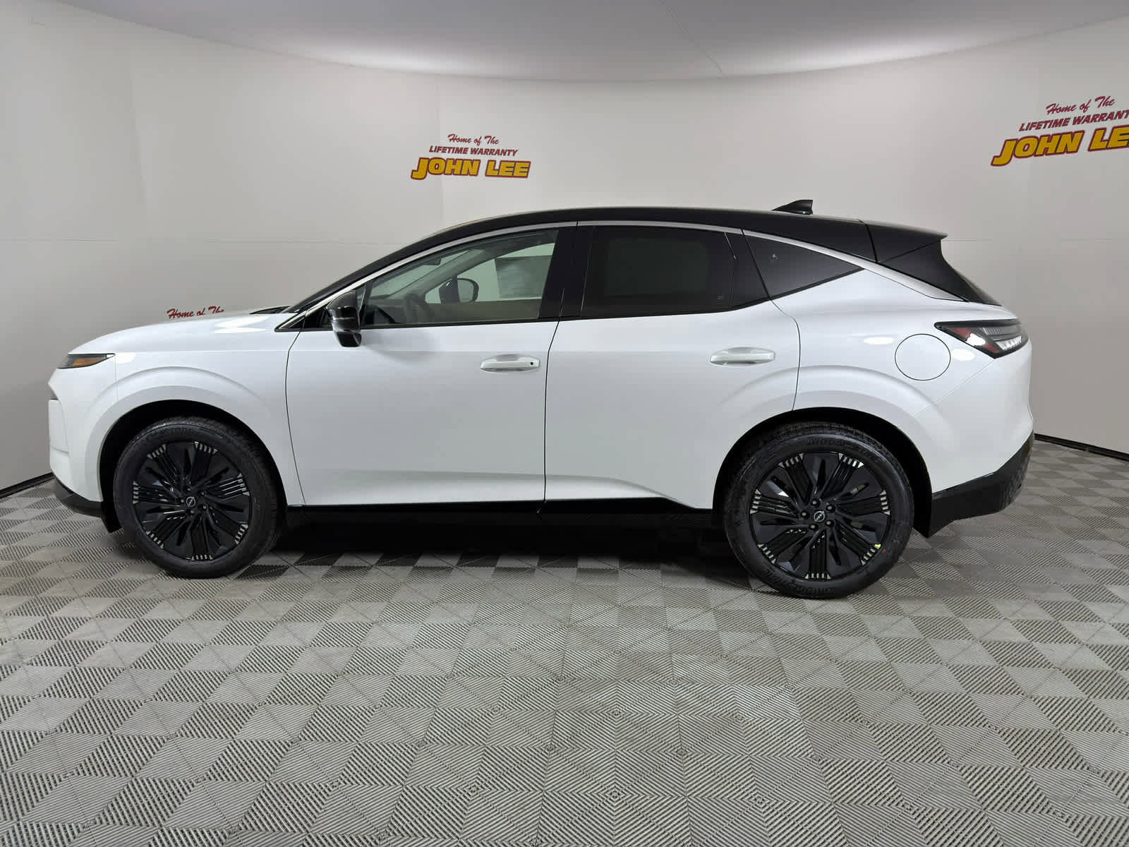 New 2026 Nissan Murano Platinum w/ Technology Package image 2