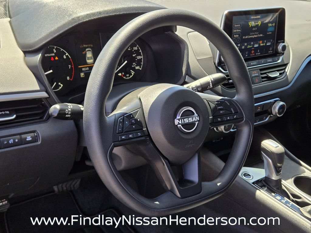 Used 2025 Nissan Altima 2.5 S FWD image 21