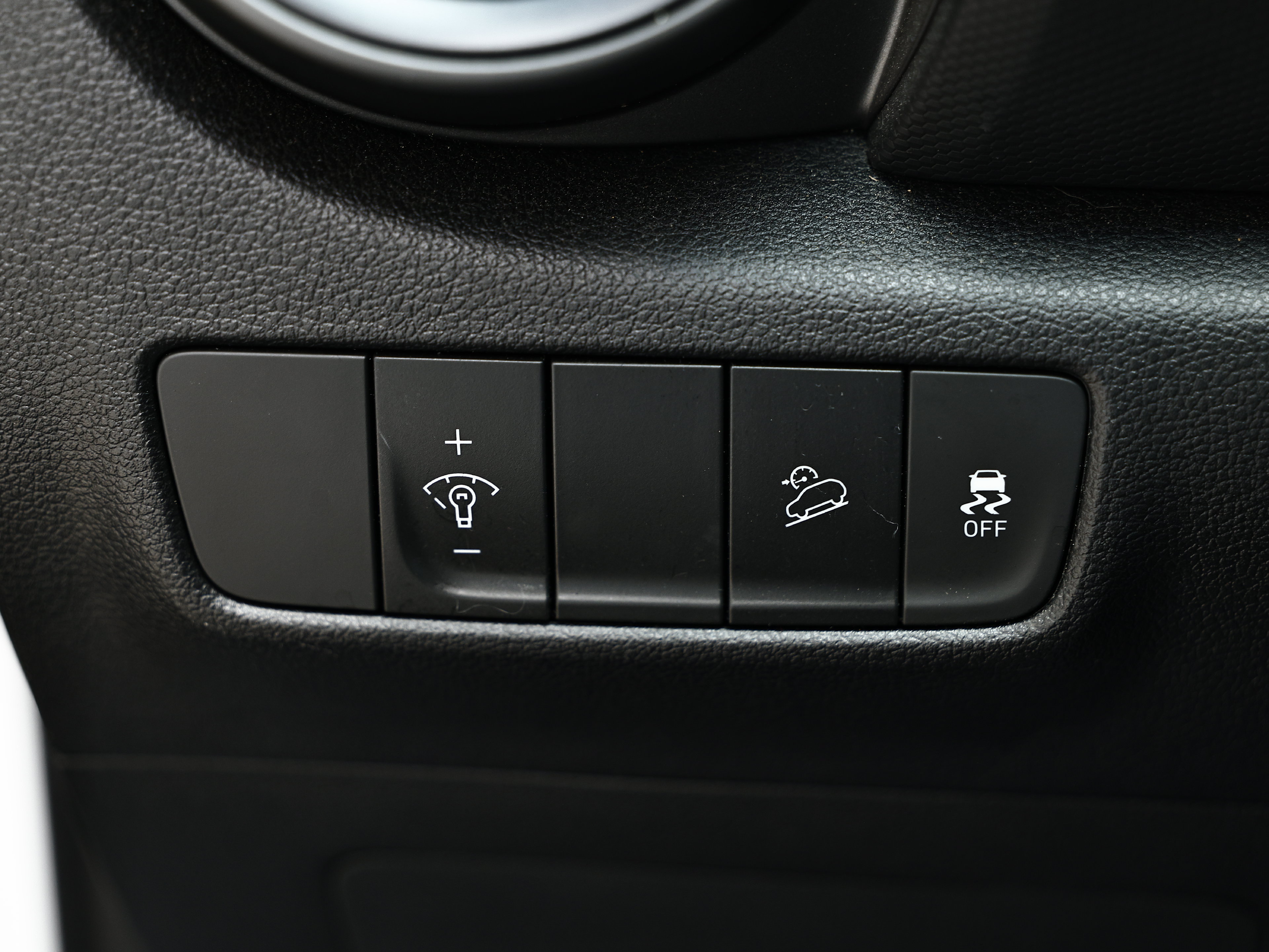 Used 2022 Hyundai Kona N Line w/ Tech Package AWD/4WD image 19