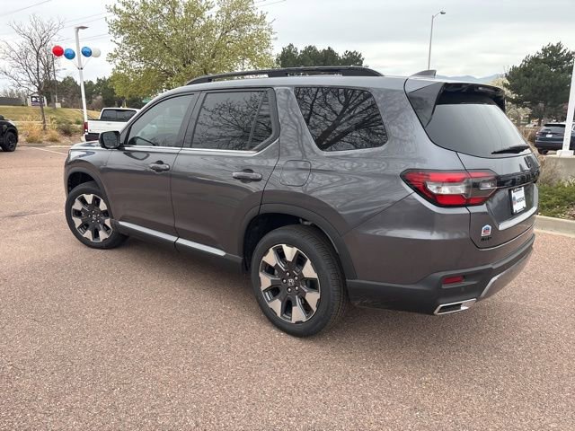 New 2026 Honda Pilot Touring image 4
