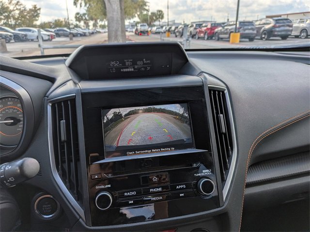 Used 2020 Subaru Crosstrek 2.0i Premium w/ Moonroof Package 2 image 25