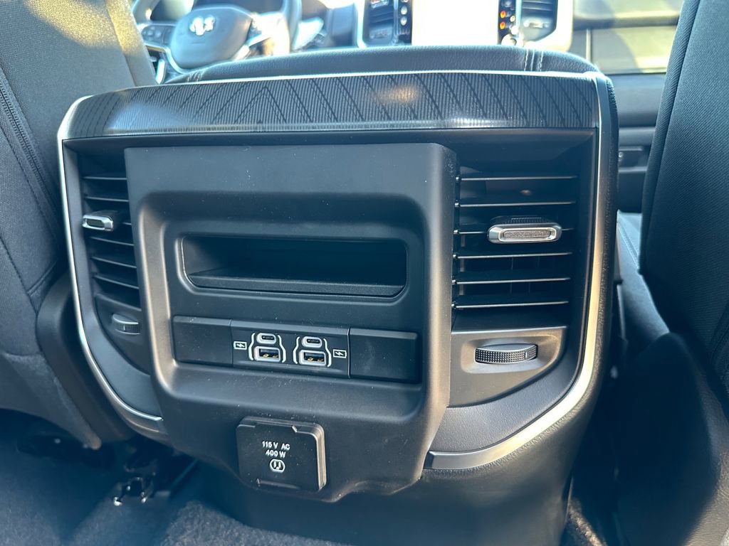 New 2026 RAM 1500 4x4 Crew Cab image 16