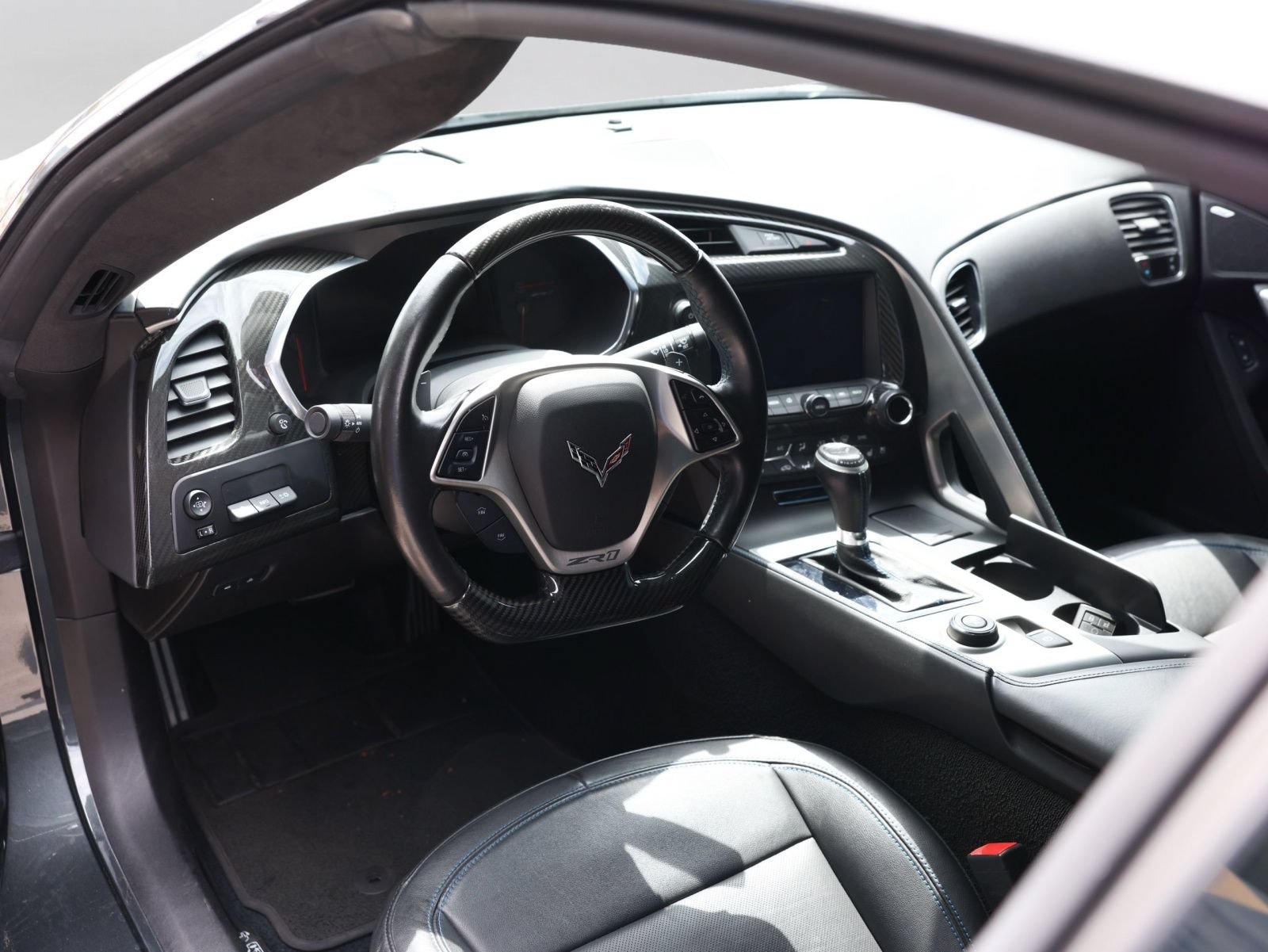 Used 2019 Chevrolet Corvette ZR1 RWD image 11