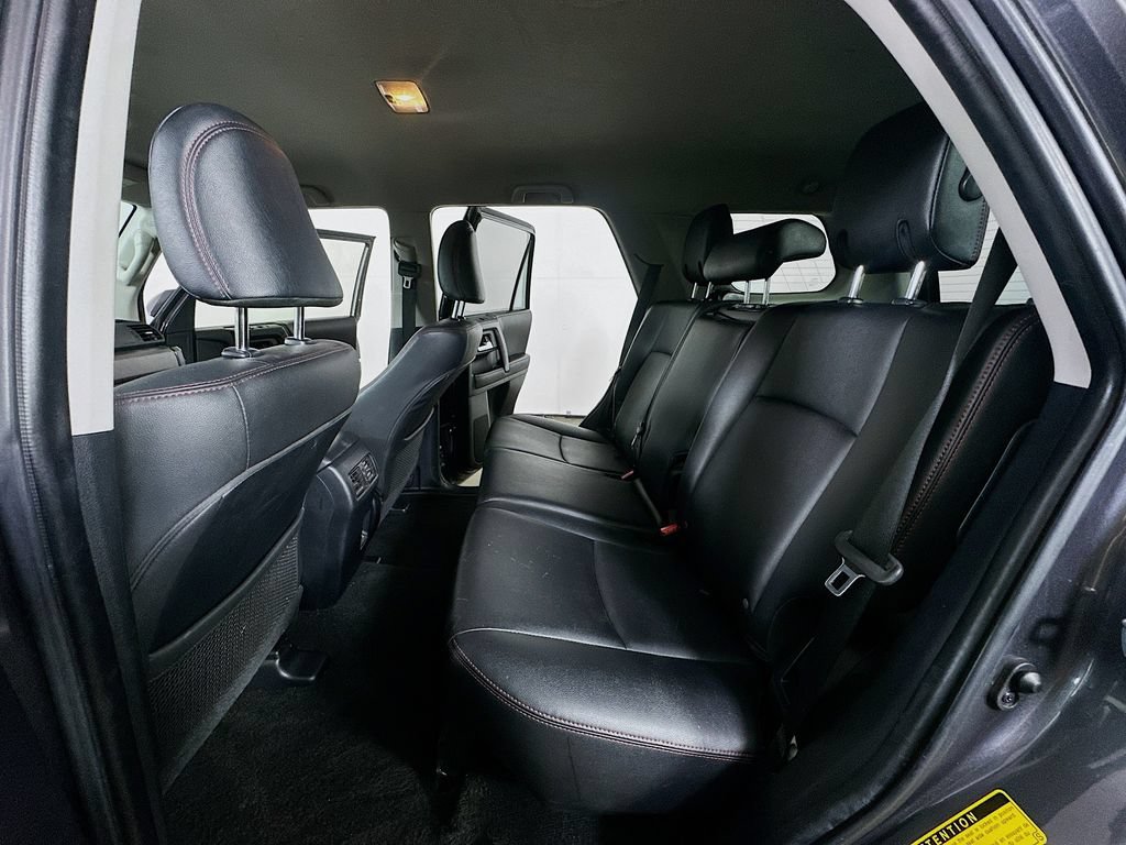 Used 2021 Toyota 4Runner TRD Off-Road Premium AWD/4WD image 14