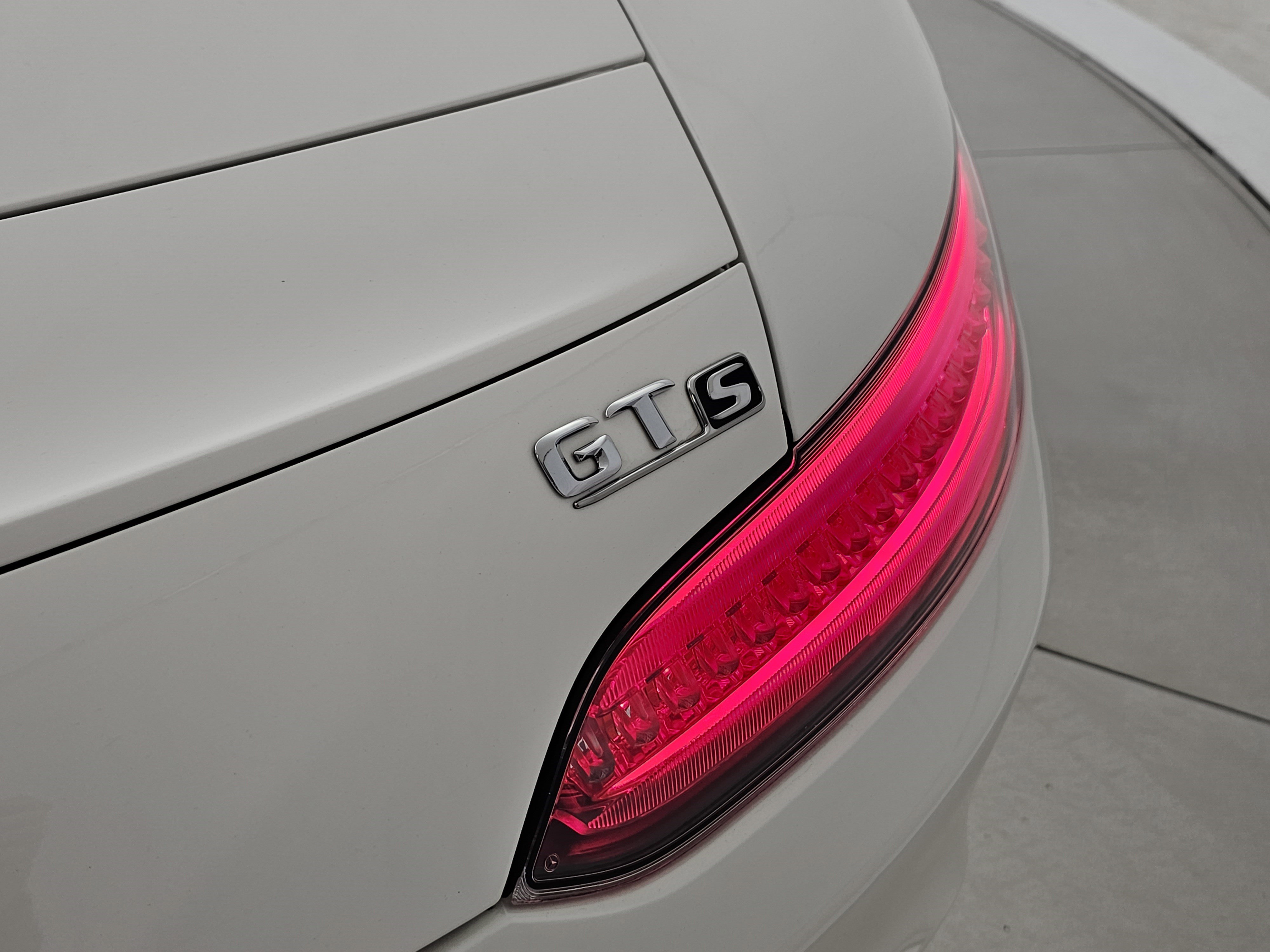 Certified 2016 Mercedes-Benz AMG GT S image 25