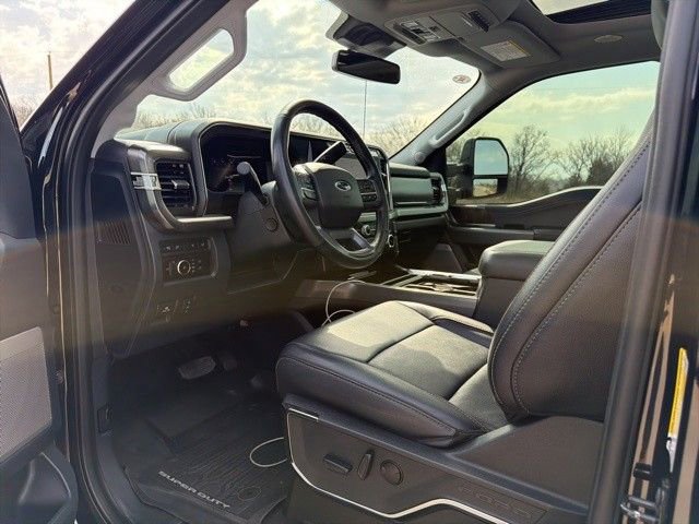 Used 2024 Ford F250 Lariat w/ Lariat Ultimate Package AWD/4WD image 13