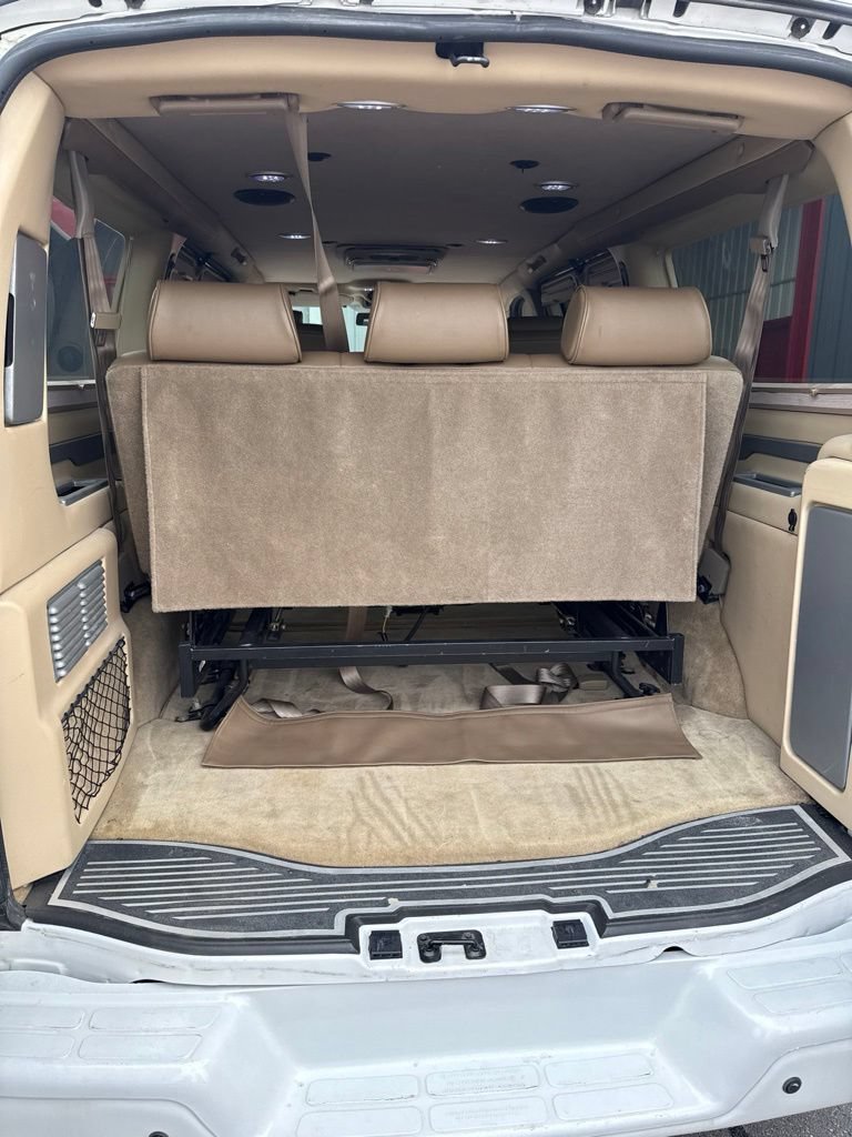 Used 2014 Chevrolet Express 1500 AWD image 56