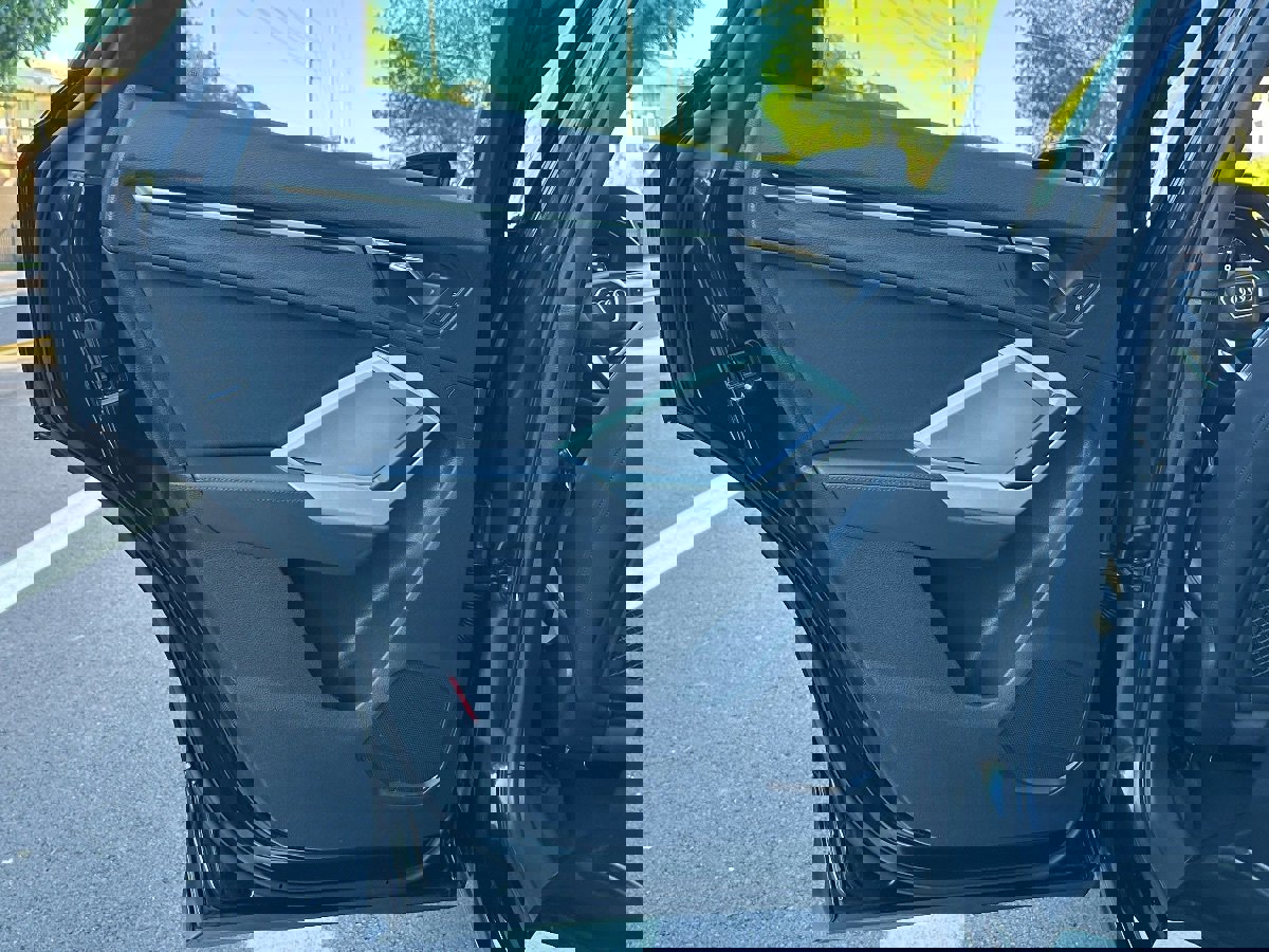 Used 2022 Audi Q3 2.0T Premium w/ Convenience Package image 41