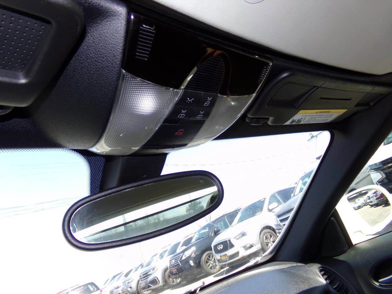 Used 2011 Mercedes-Benz SLK 300 image 49