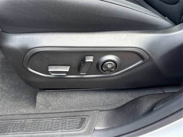 New 2025 Jeep Grand Cherokee L Laredo w/ Luxury Tech Group I image 14