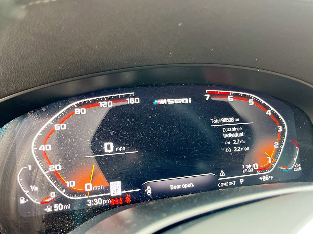 Used 2021 BMW M550i xDrive w/ Premium Package AWD/4WD image 12