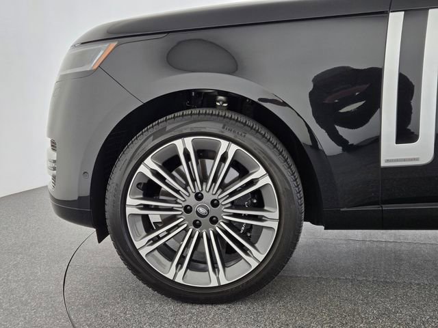 Certified 2023 Land Rover Range Rover Long Wheelbase Autobiography AWD/4WD image 9