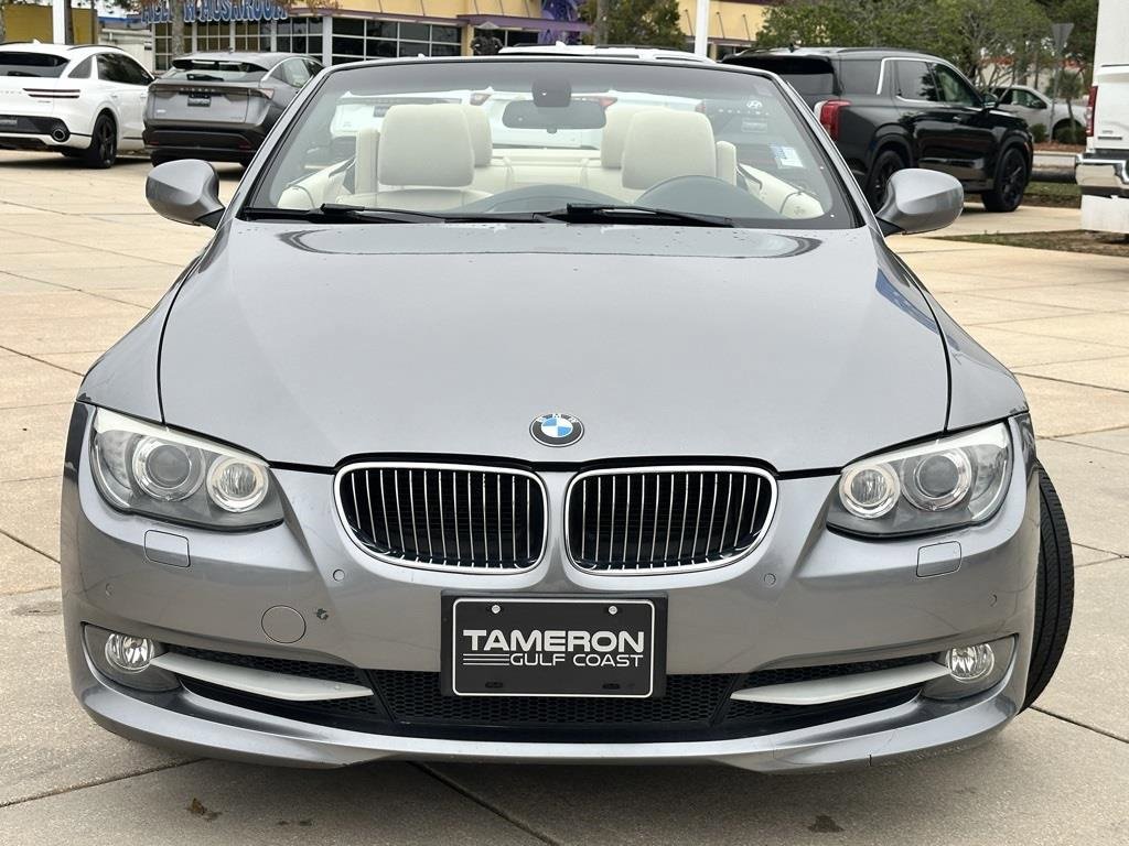 Used 2012 BMW 328i Convertible image 2