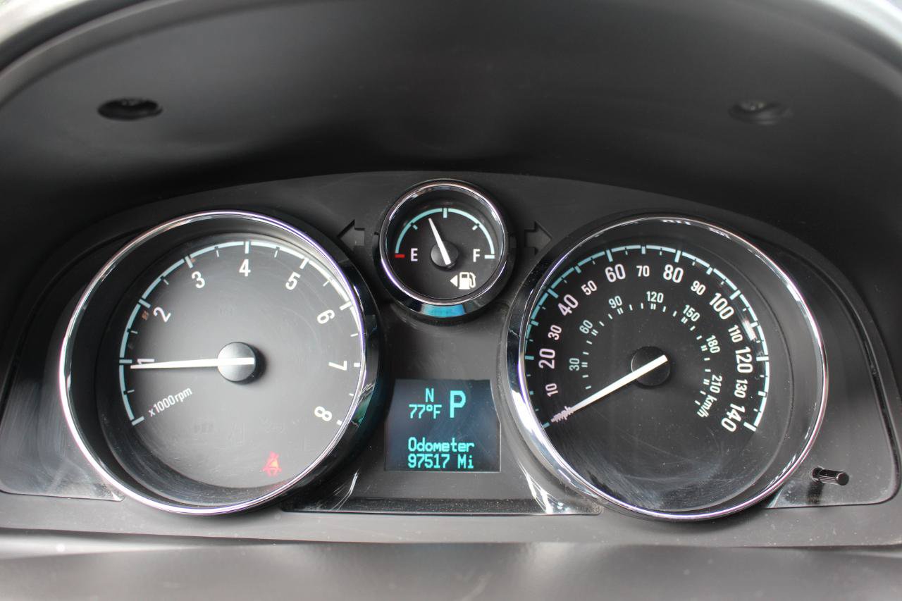 Used 2014 Chevrolet Captiva Sport LTZ FWD image 22