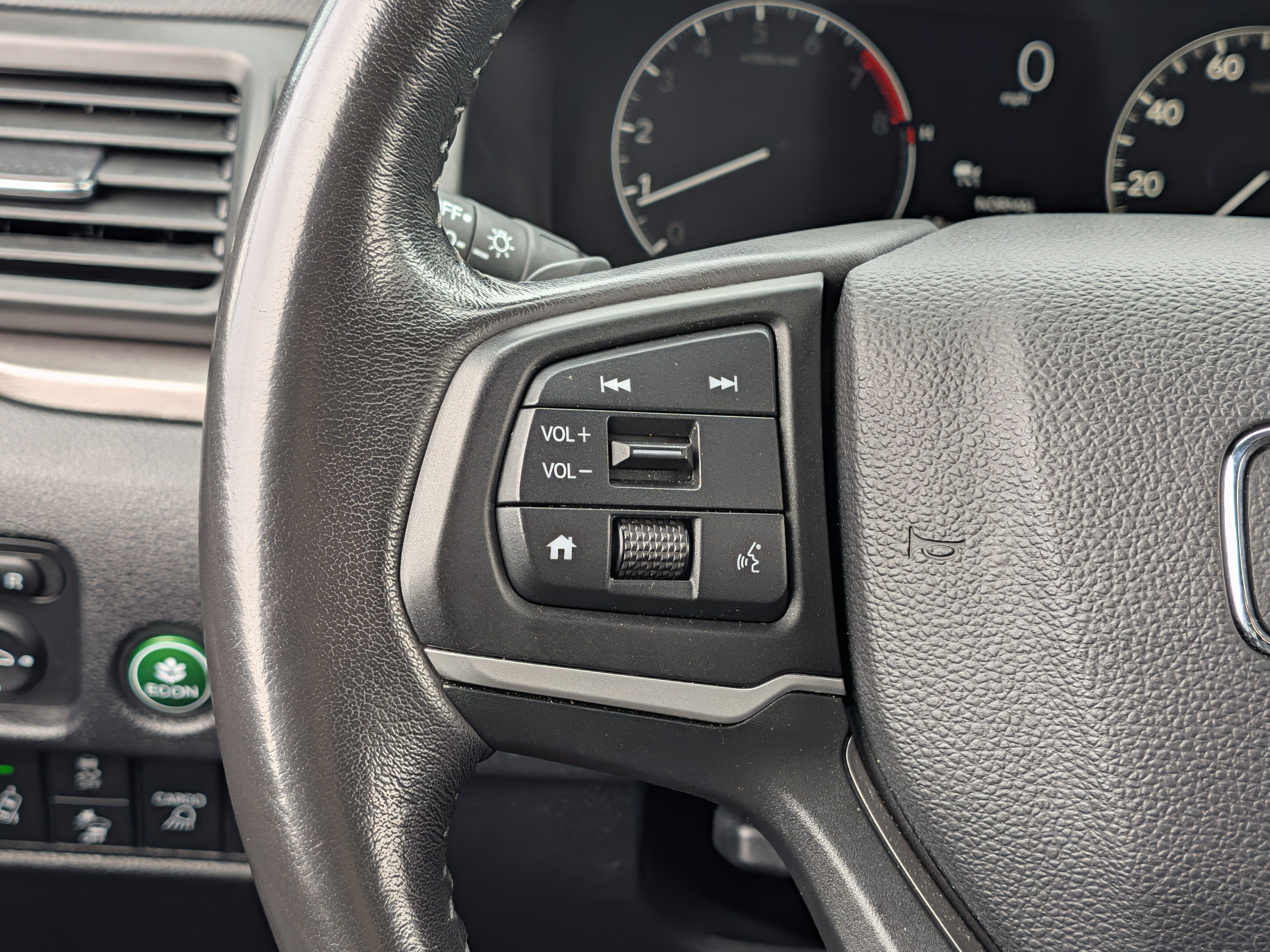 Used 2025 Honda Ridgeline RTL image 34
