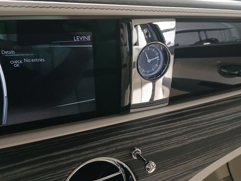 Used 2021 Rolls-Royce Ghost AWD/4WD image 30
