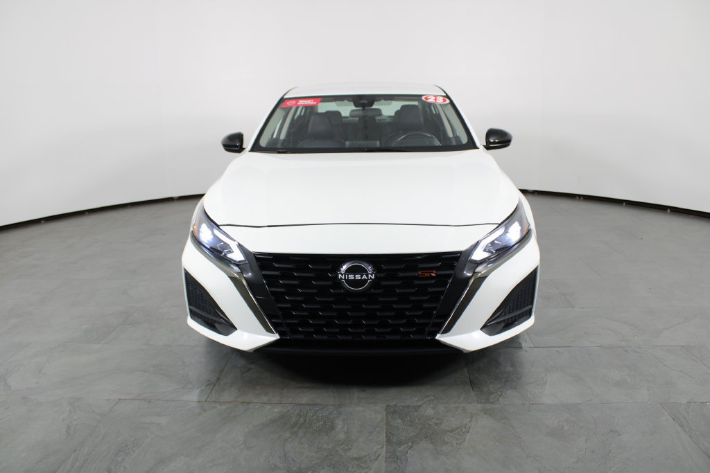 Certified 2023 Nissan Altima 2.5 SR FWD image 13