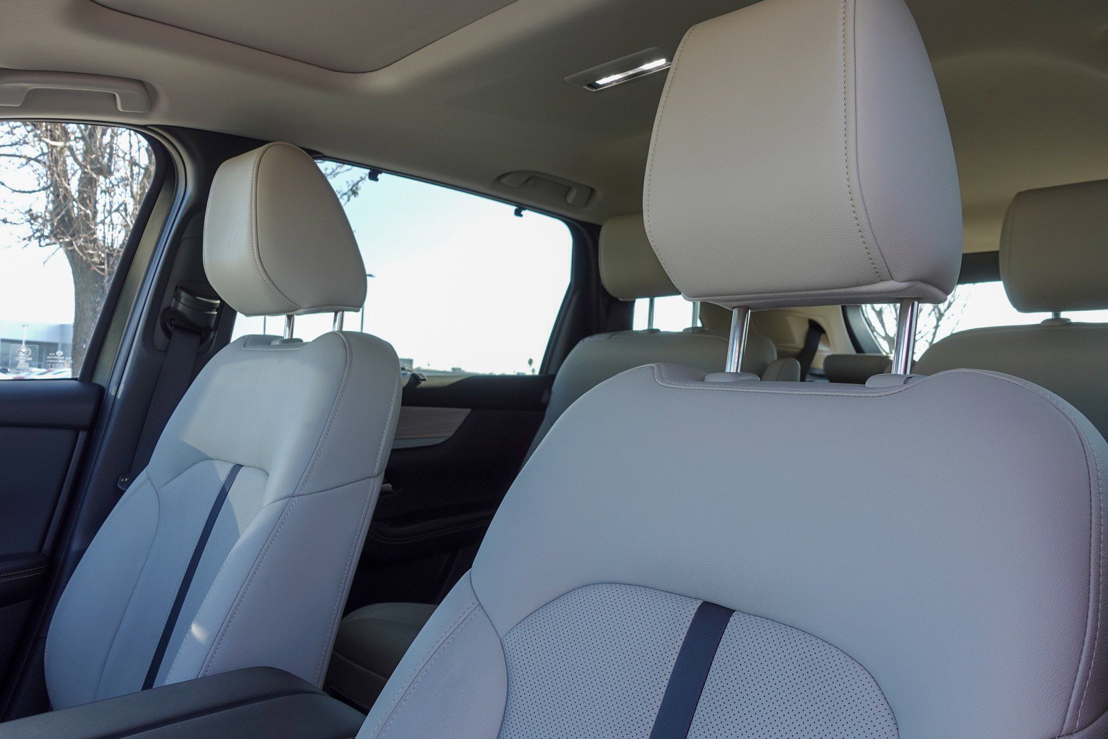 Certified 2024 MAZDA CX-90 Plug-In Hybrid w/ Preferred image 10