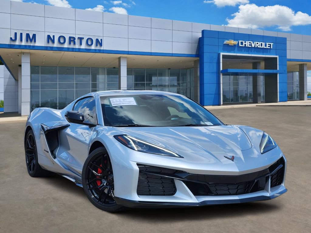 New 2027 Chevrolet Corvette Z06 RWD video 1