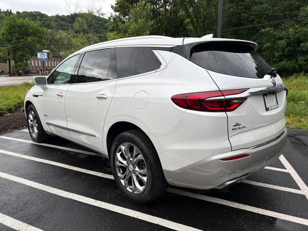 Used 2018 Buick Enclave Premium AWD/4WD video 3