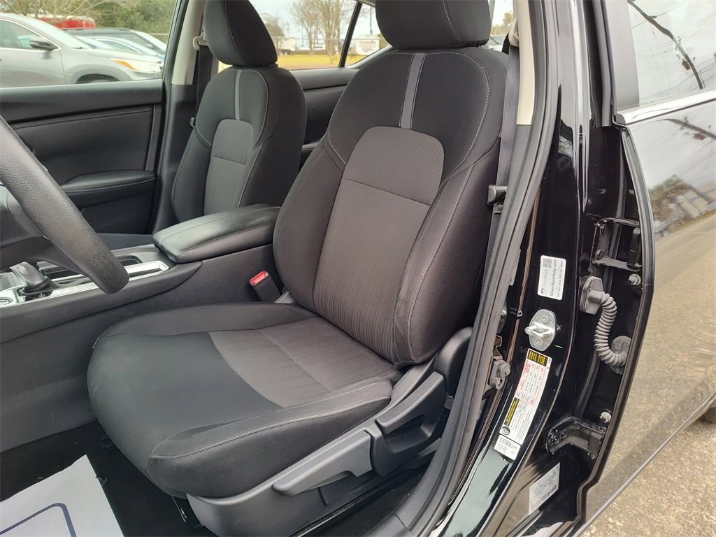 Used 2024 Nissan Sentra SV image 22