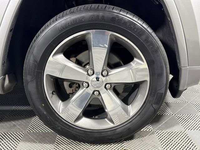 Used 2015 Jeep Grand Cherokee Overland w/ Advanced Technology Group image 10