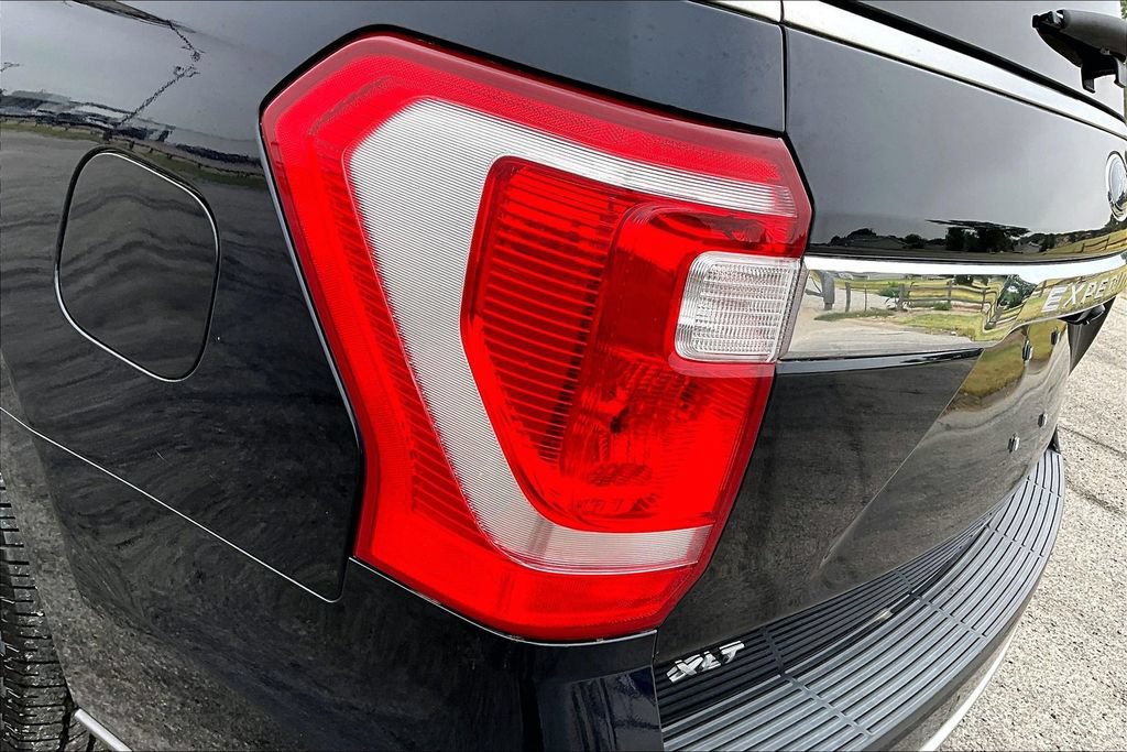 Used 2021 Ford Expedition XLT AWD/4WD image 29