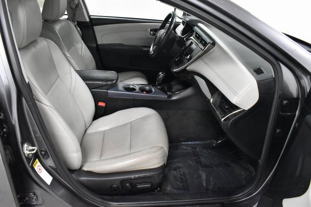 Used 2014 Toyota Avalon Limited image 14