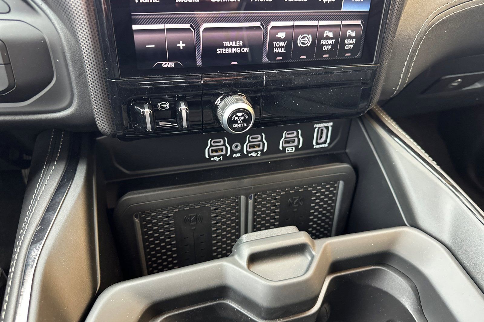 New 2026 RAM 3500 Limited image 25