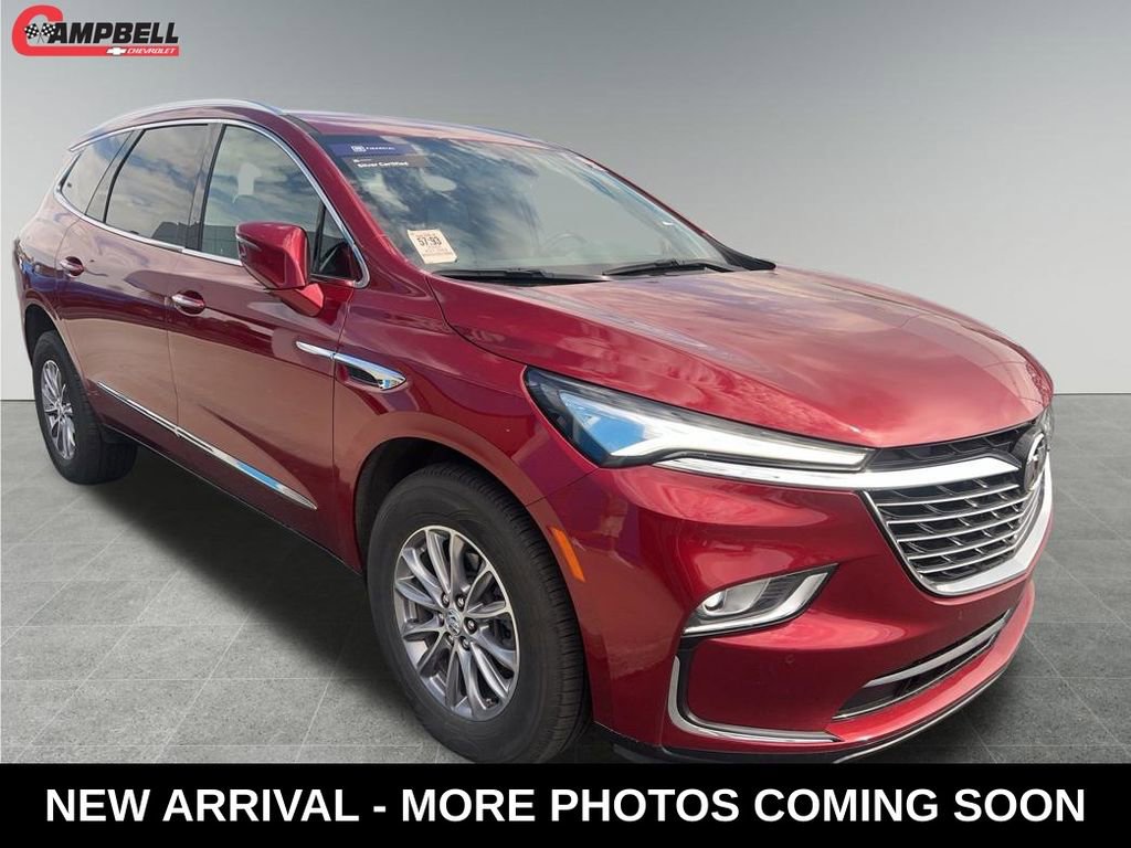 Used 2023 Buick Enclave Essence w/ LPO, Floor Liner Package image 7