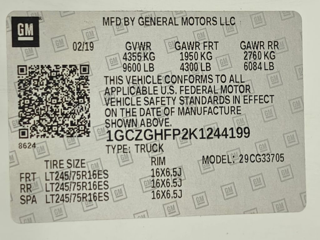 Used 2019 Chevrolet Express 3500 Extended w/ Driver Convenience Package RWD image 41