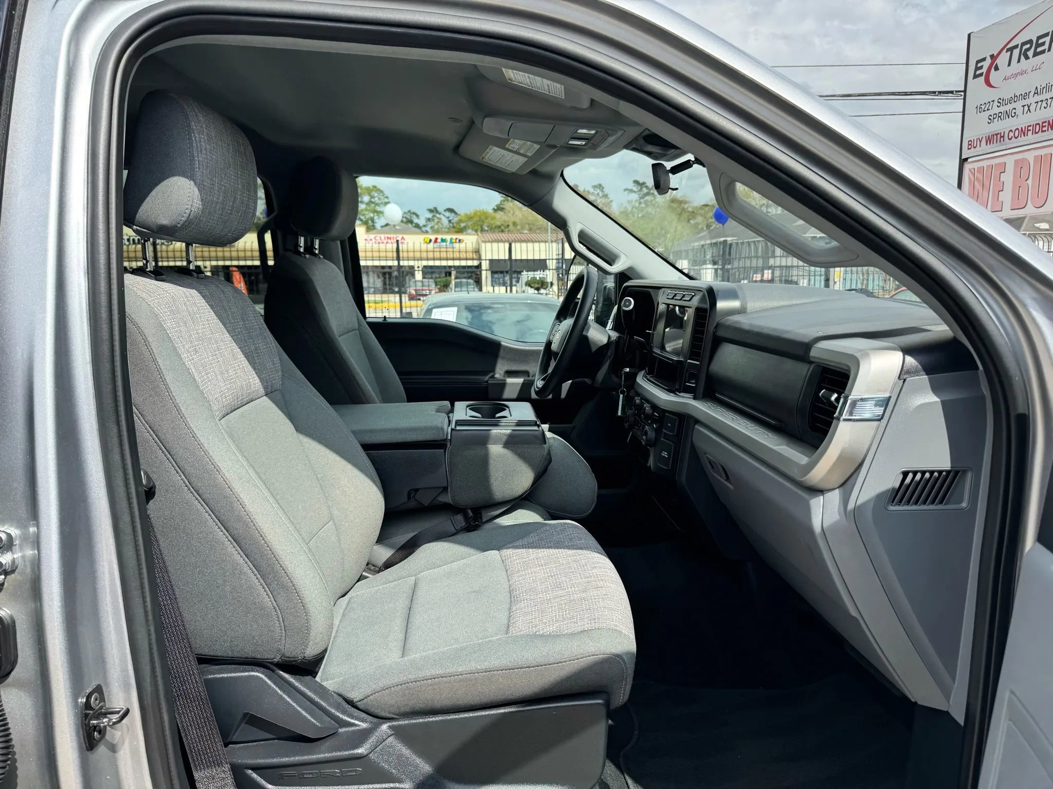 Used 2024 Ford F250 XLT image 21