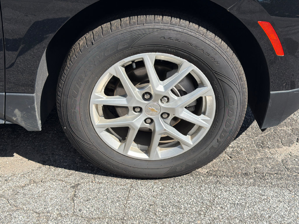 Used 2024 Chevrolet Equinox LT AWD/4WD image 13