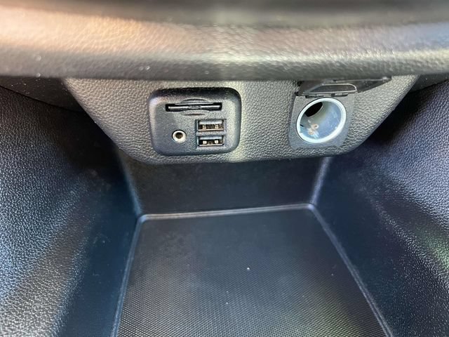 Certified 2020 Chevrolet Traverse LT w/ LT Premium Package AWD/4WD image 32