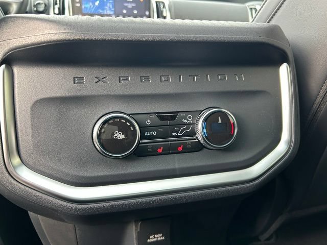 New 2027 Ford Expedition Max Platinum w/ Stealth Appearance Package AWD/4WD image 16