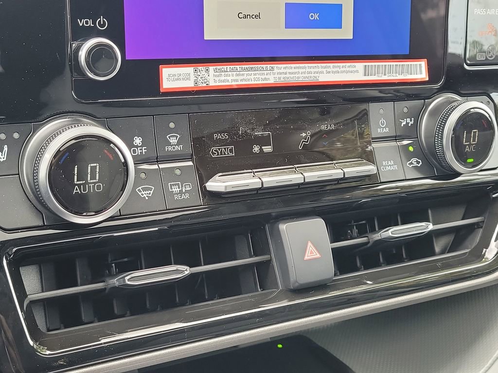New 2026 Toyota Highlander XLE image 16