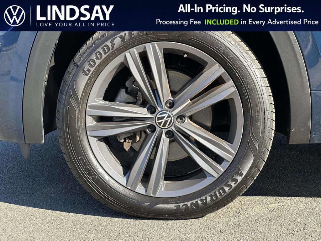 Used 2022 Volkswagen Atlas Cross Sport SEL R-Line image 8