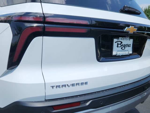 New 2026 Chevrolet Traverse LT w/ Driver Confidence Package FWD image 11