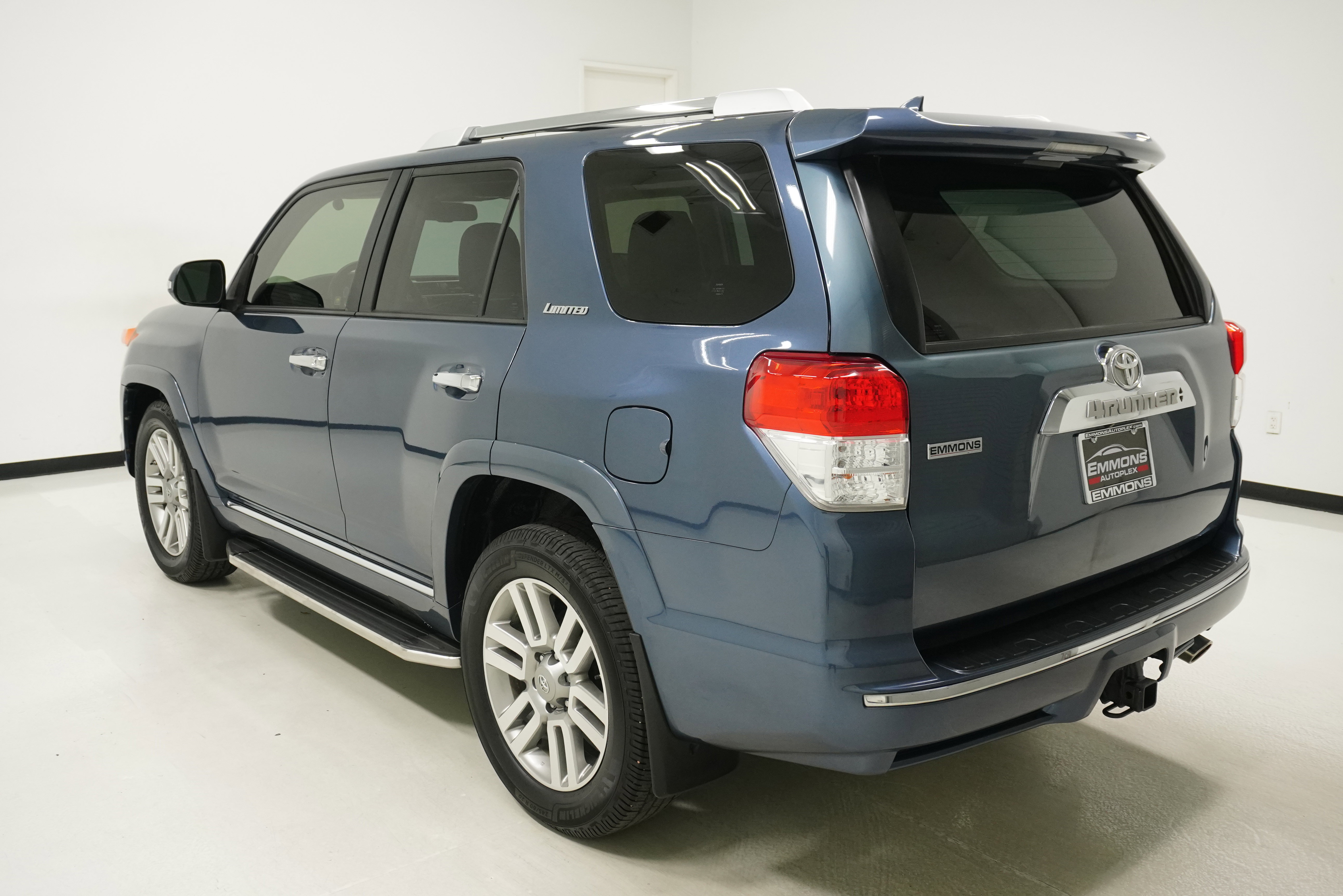 Used 2013 Toyota 4Runner Limited image 6