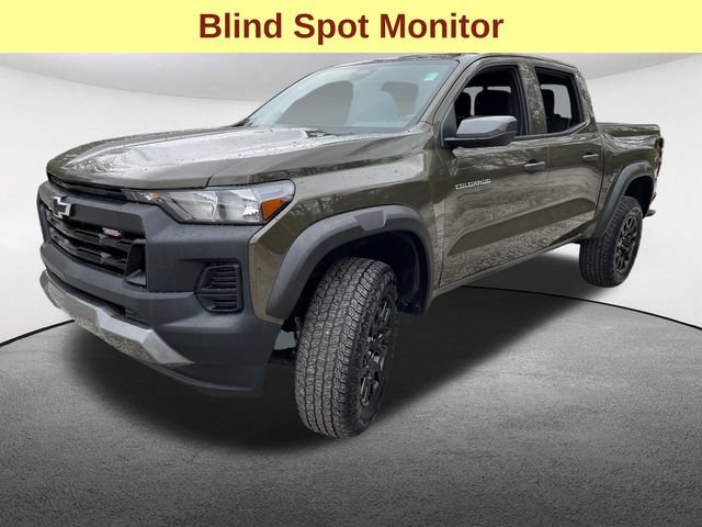 Used 2025 Chevrolet Colorado Trail Boss AWD/4WD image 5