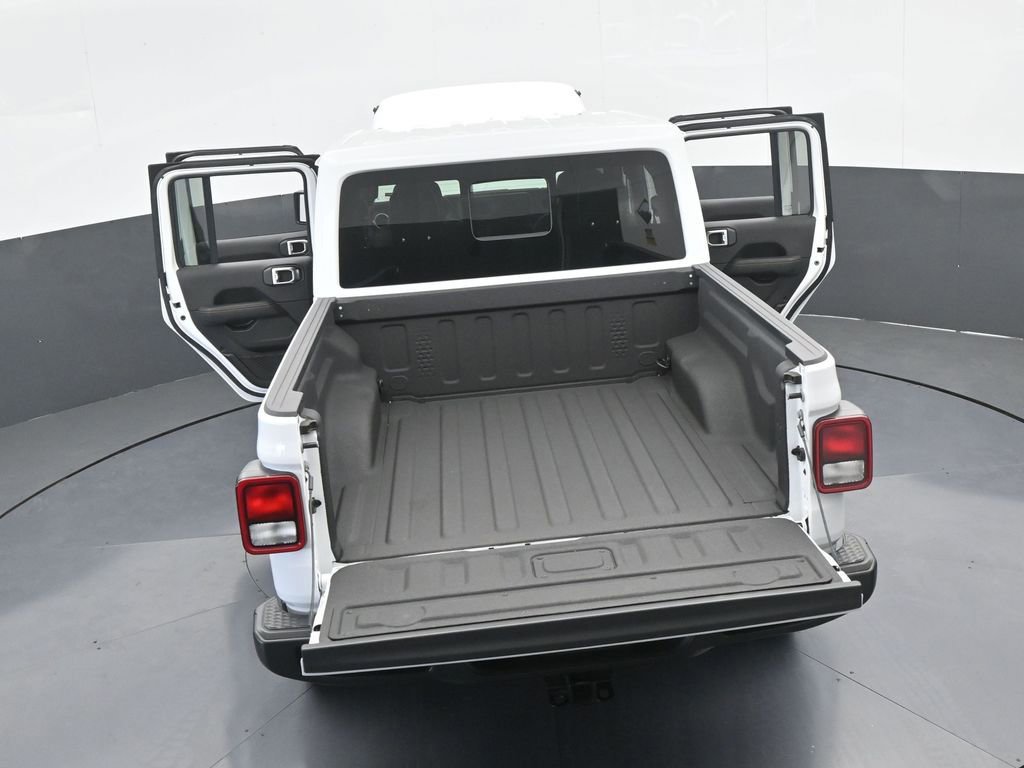 Used 2024 Jeep Gladiator Sport w/ Premium Package image 71