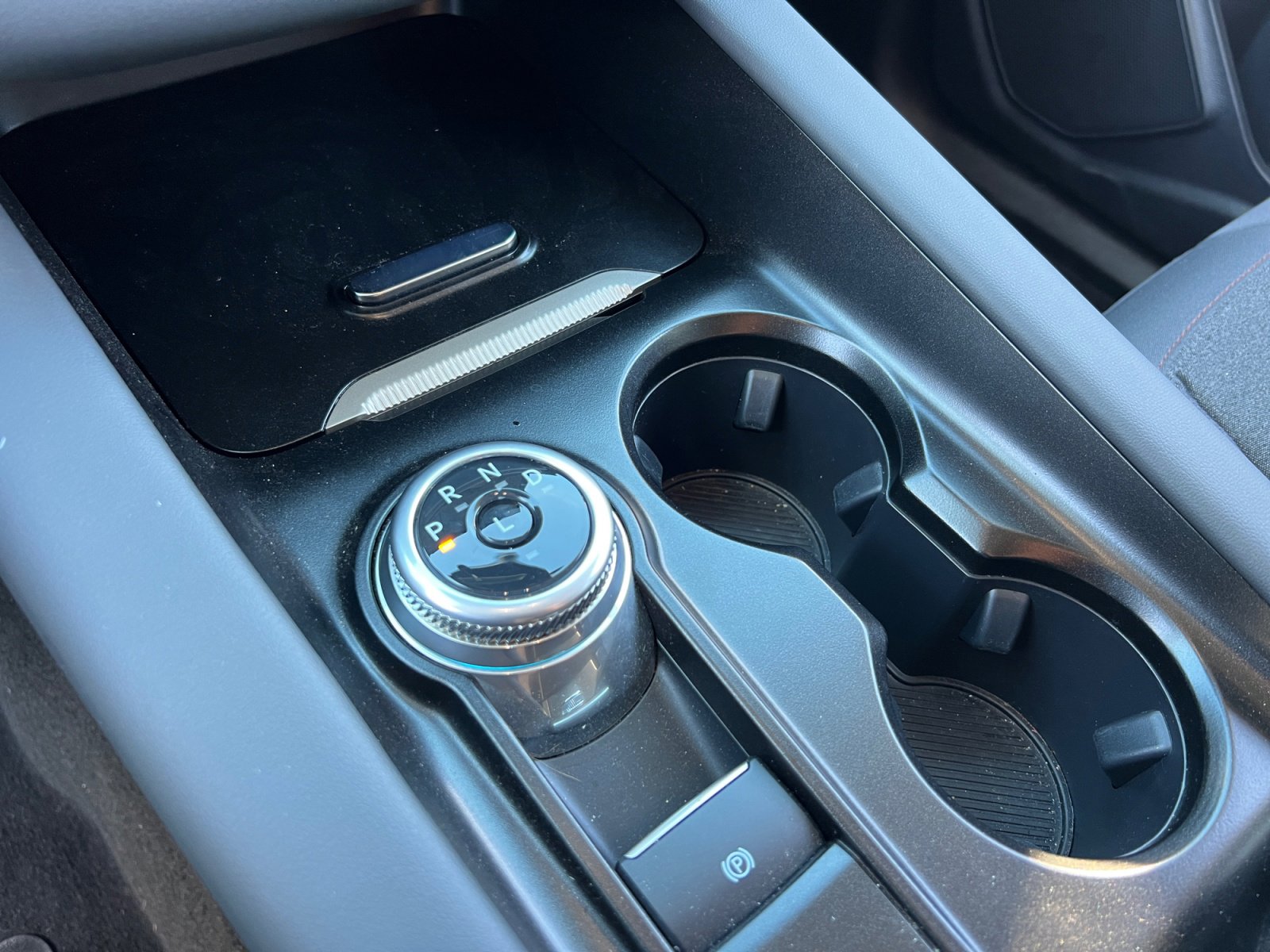 Certified 2025 Ford Explorer Active image 15