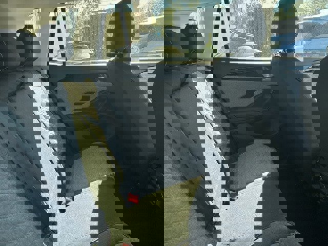 Used 2025 Volkswagen Tiguan S image 13