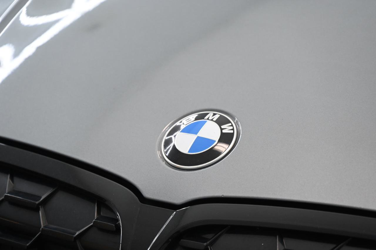 Used 2023 BMW M340i w/ Premium Package RWD image 9